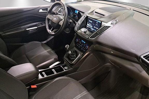 Ford C-Max 28 of 28