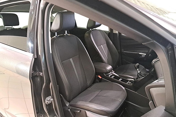 Ford C-Max 23 of 28