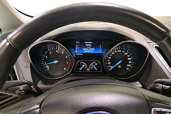 Ford C-Max 10 of 28