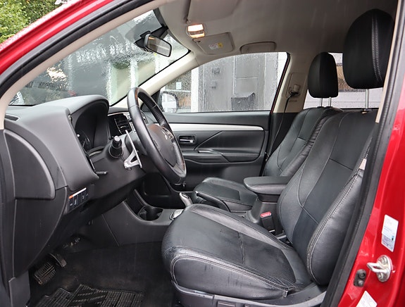 Mitsubishi Outlander 6 of 23