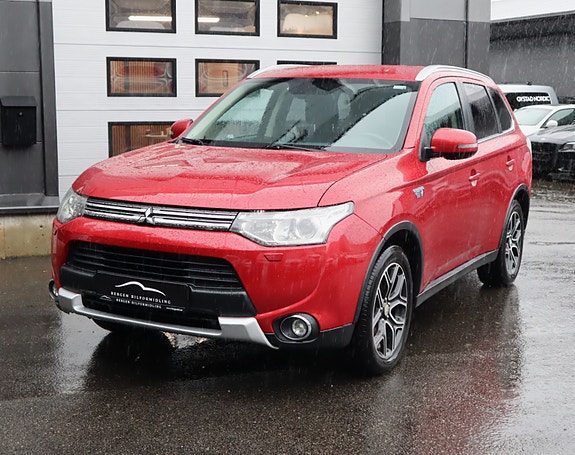 Mitsubishi Outlander 3 of 23