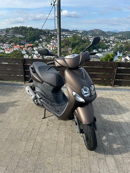 Yamaha Neo's 50 2 of 11