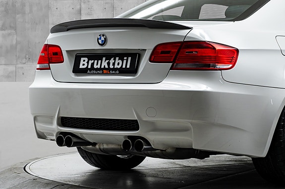 BMW M3 6 of 30