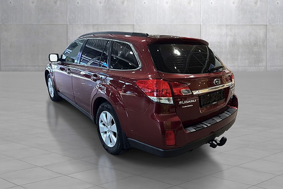 Subaru Outback 3 of 19