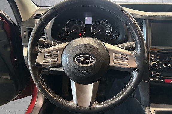 Subaru Outback 12 of 19
