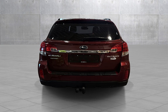 Subaru Outback 4 of 19