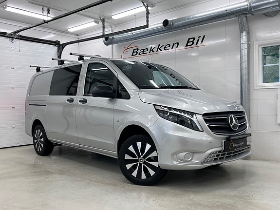 Mercedes-Benz Vito 119 2 of 30