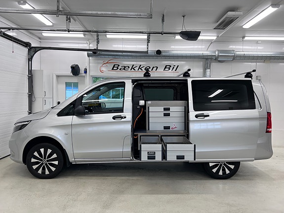 Mercedes-Benz Vito 119 26 of 30