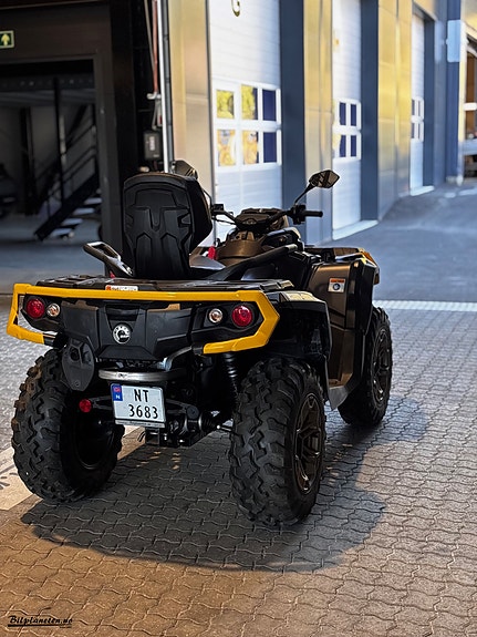Can-Am Outlander Max 1000 XT-P 3 of 8