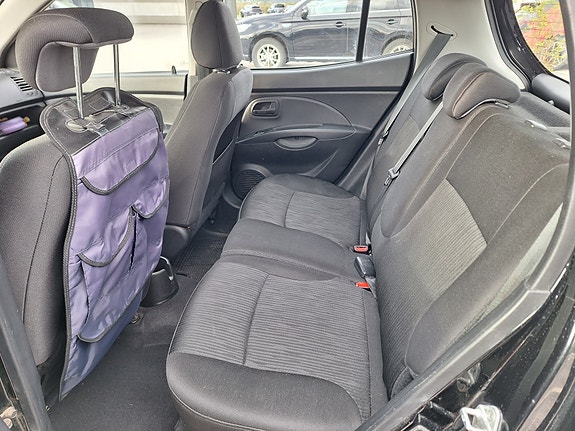 Kia Picanto 6 of 7