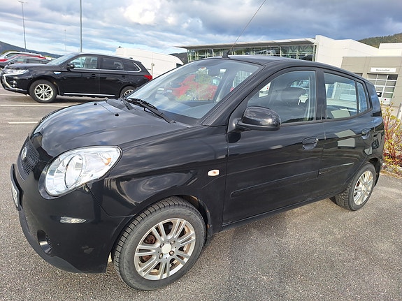 Kia Picanto 7 of 7