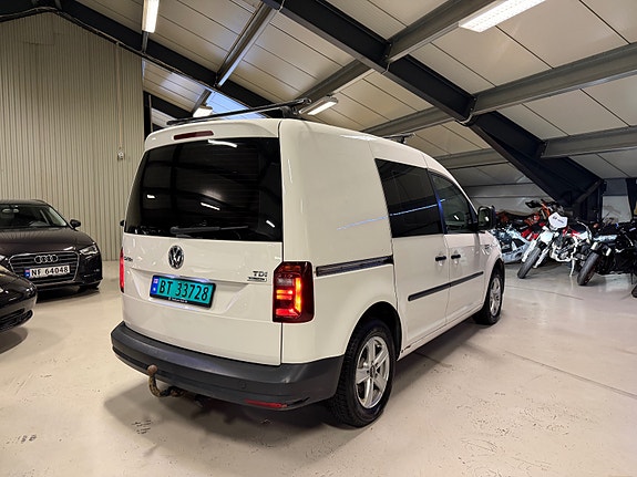 Volkswagen Caddy 4 of 12