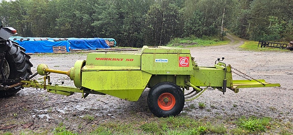 CLAAS  FIRKANTBALL PRESSE 2 of 9