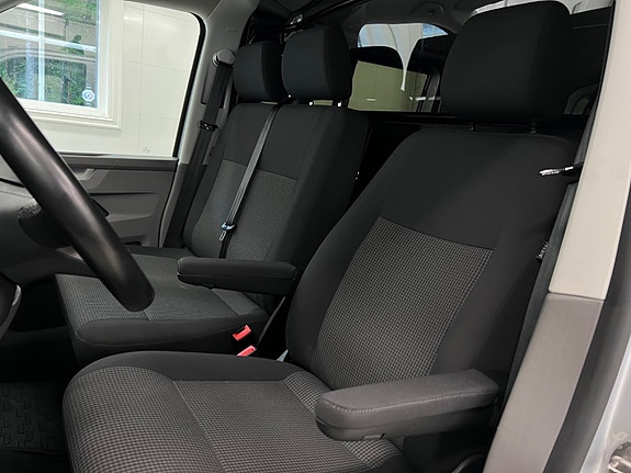 Volkswagen Transporter 27 of 30