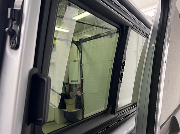 Volkswagen Transporter 17 of 30
