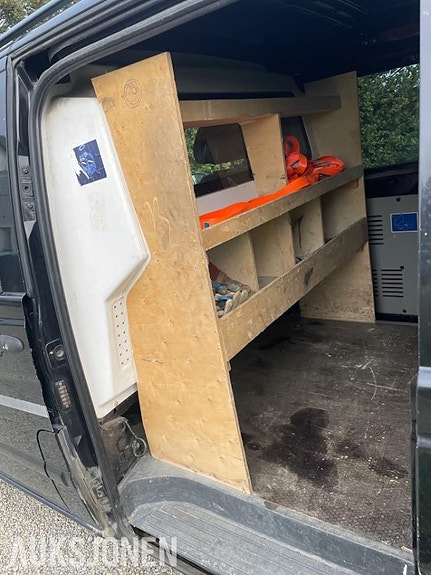Mercedes-Benz vito 13 of 13