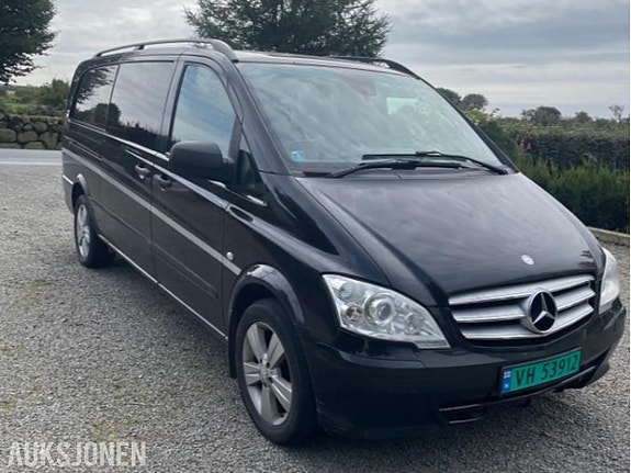 Mercedes-Benz vito 2 of 13