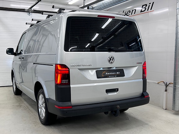 Volkswagen Transporter 22 of 30