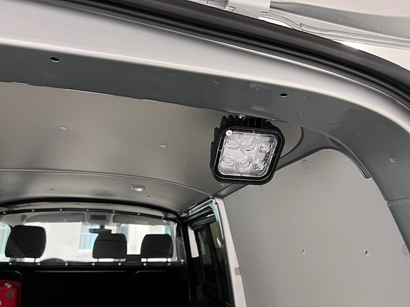 Volkswagen Transporter 21 of 30