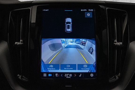 Volvo XC60 14 of 30