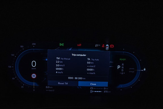 Volvo XC60 12 of 30