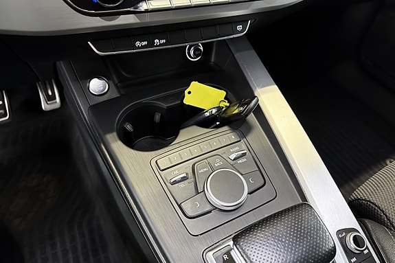 Audi A4 27 of 30
