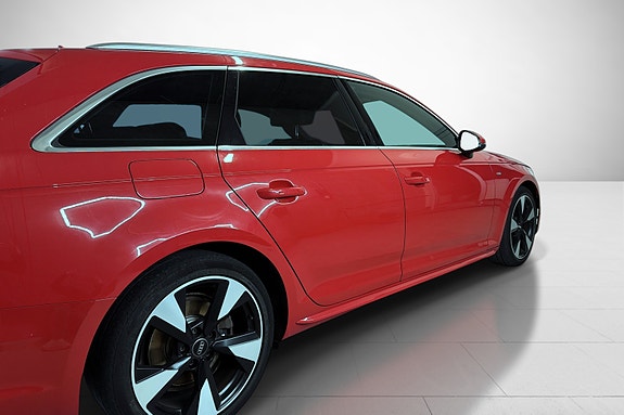 Audi A4 6 of 30