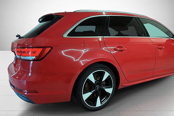 Audi A4 7 of 30