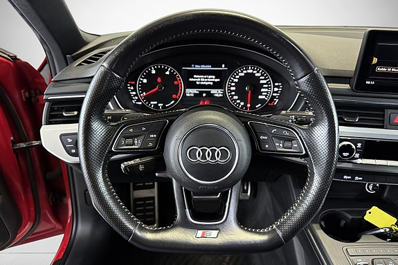 Audi A4 22 of 30