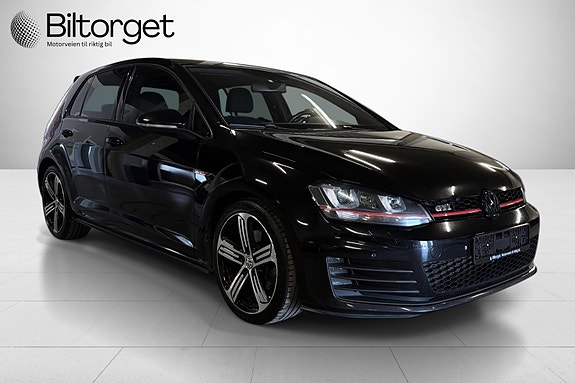 Volkswagen Golf VII 3 of 27
