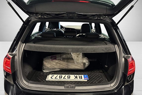 Volkswagen Golf VII 27 of 27