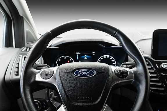 Ford Transit Connect 7 of 22