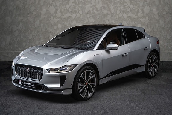 Jaguar I-PACE 2 of 30