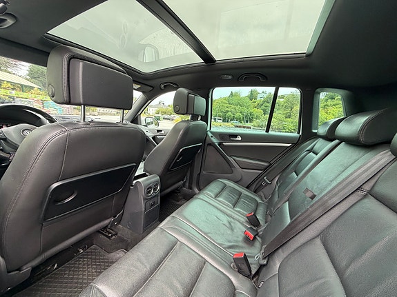 Volkswagen Tiguan 24 of 27