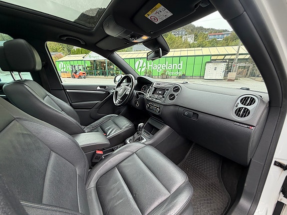 Volkswagen Tiguan 22 of 27
