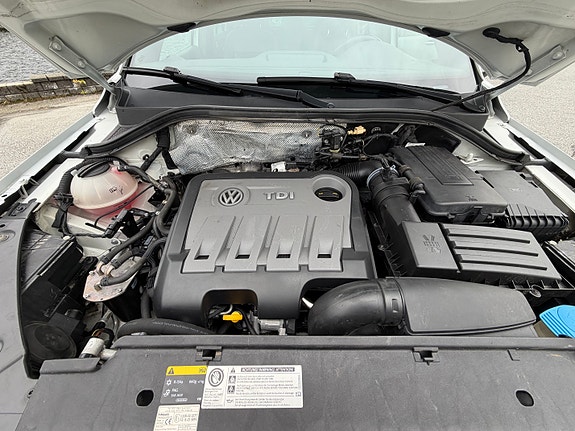 Volkswagen Tiguan 27 of 27