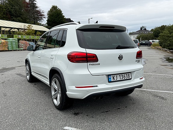 Volkswagen Tiguan 5 of 27