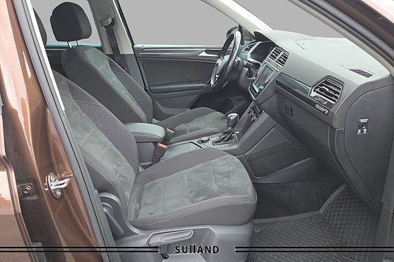 Volkswagen Tiguan 16 of 21