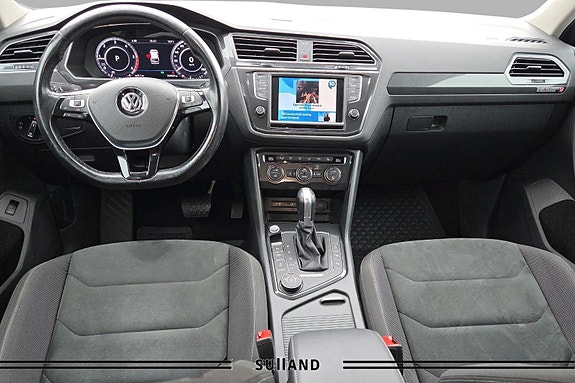 Volkswagen Tiguan 10 of 21