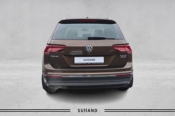 Volkswagen Tiguan 4 of 21