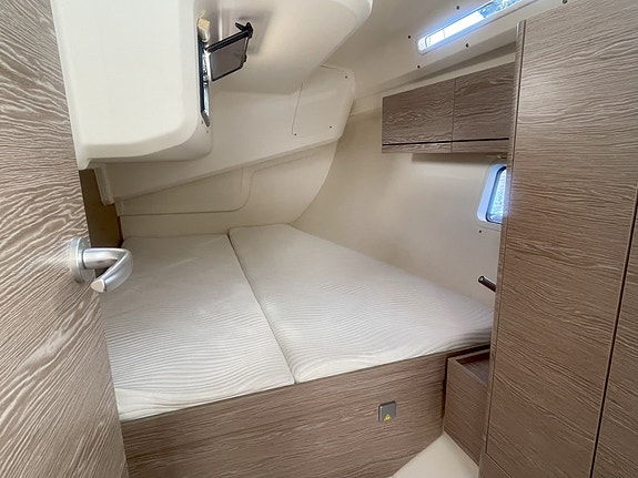 Hanse 418, 2019 modell, meget godt utstyrt, til salgs 30 of 30