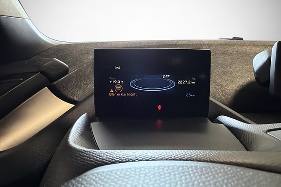 BMW i3 16 of 23