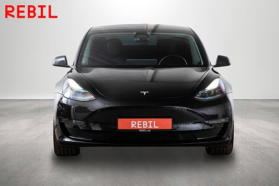 Tesla Model 3 3 of 27