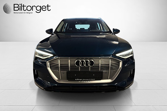 Audi e-tron 2 of 30