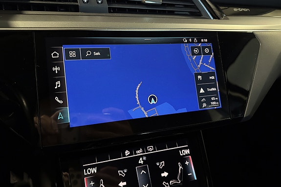 Audi e-tron 24 of 30