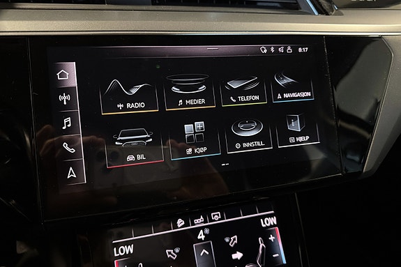 Audi e-tron 22 of 30