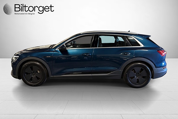 Audi e-tron 8 of 30