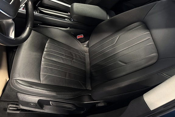 Audi e-tron 16 of 30