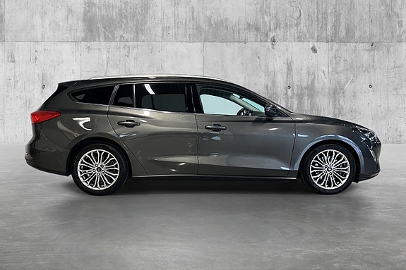 Ford Focus 4 of 28