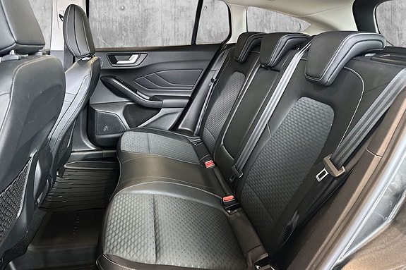 Ford Focus 14 of 28